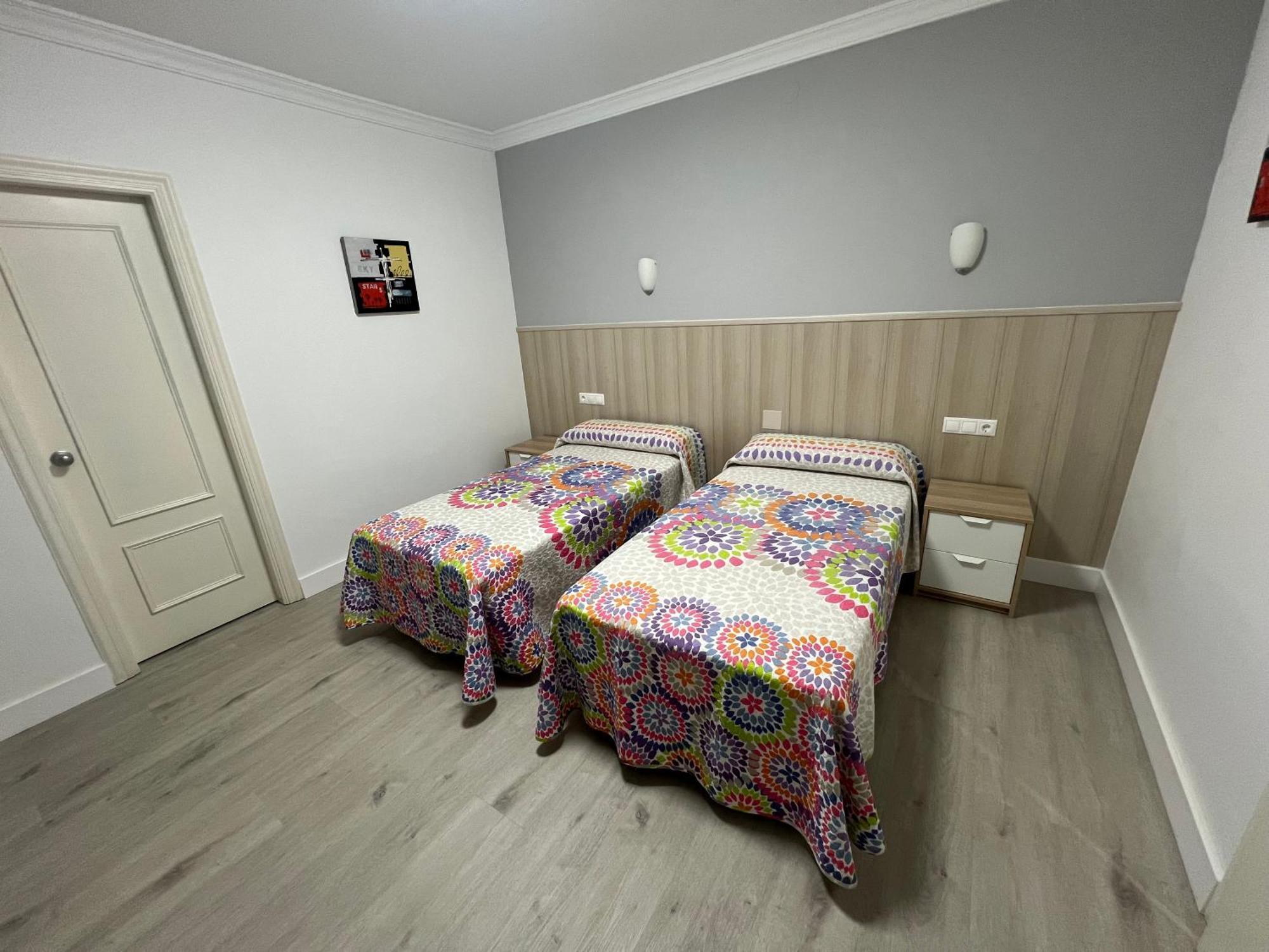 Hotel Dila Velez Malaga Exteriör bild