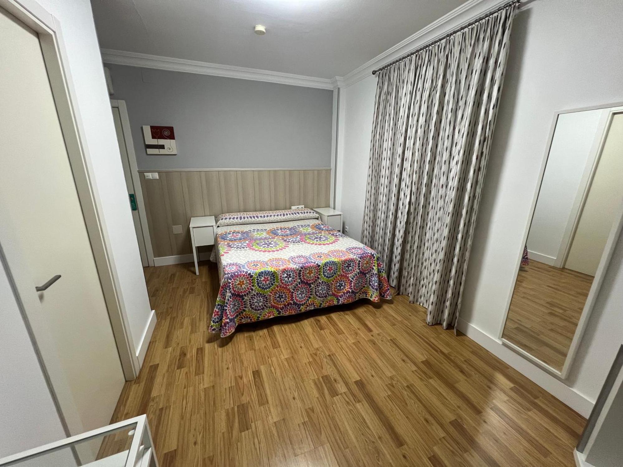 Hotel Dila Velez Malaga Exteriör bild