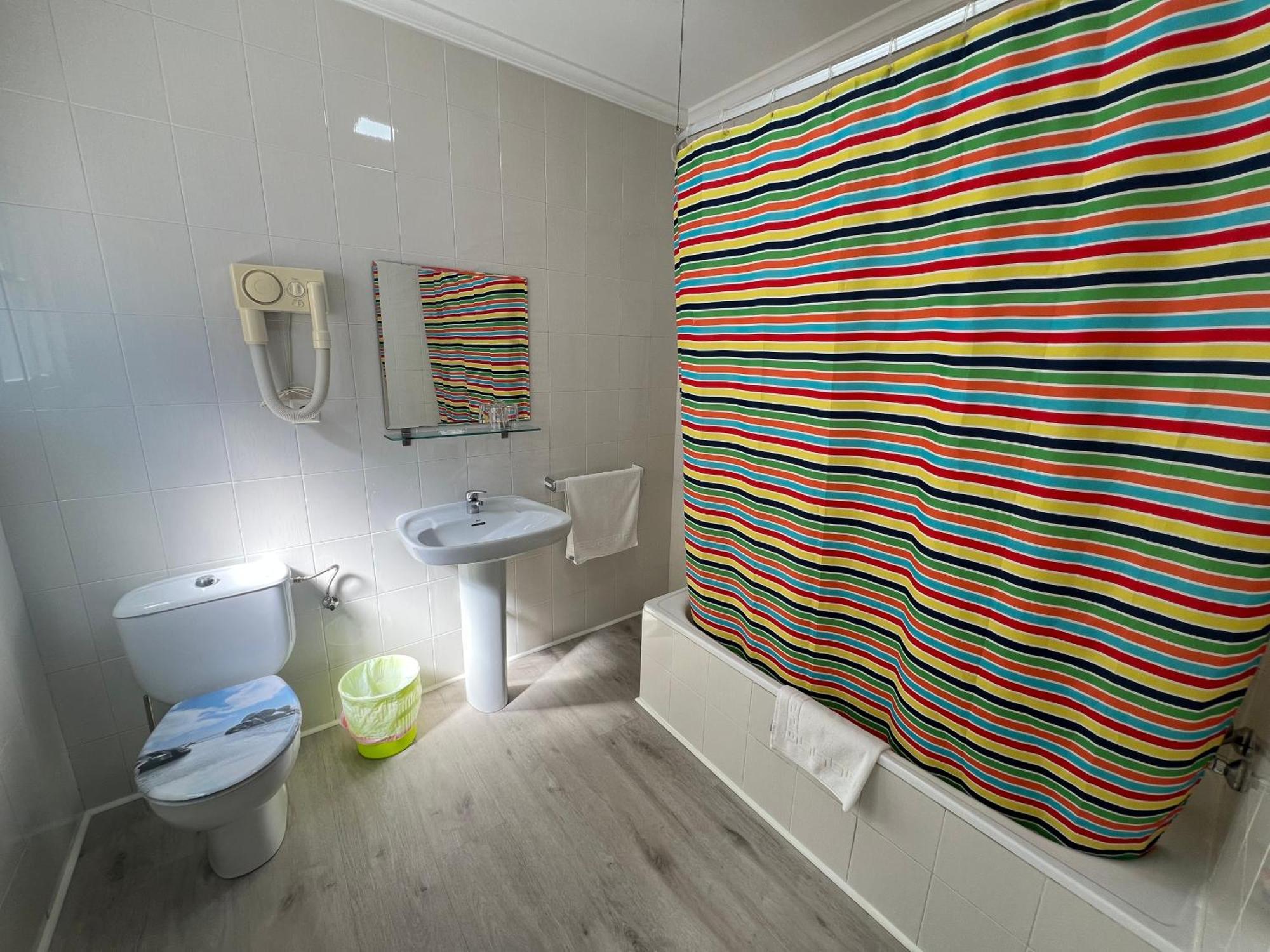 Hotel Dila Velez Malaga Exteriör bild
